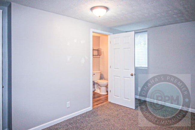 Building Photo - Spacious 4 Bedroom 2.5 Bath Family Home!