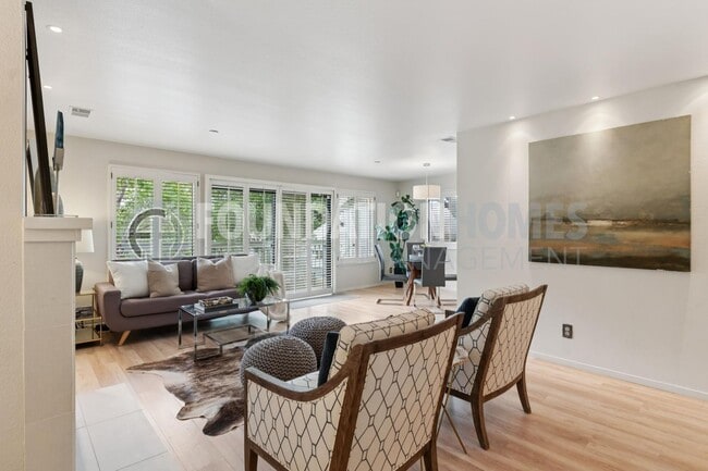 Building Photo - Tranquil Corte Madera Townhouse! DECK! 2 C...