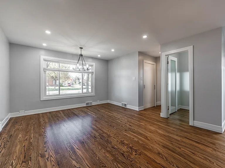 Building Photo - 7225 E Prairie Rd