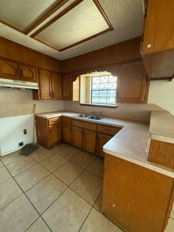 Building Photo - 108 Mina De Oro