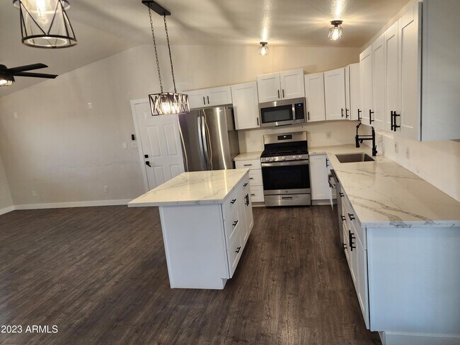 Building Photo - 28624 211th Ave