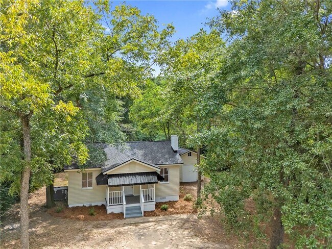 Building Photo - 4805 Chaudron Dr