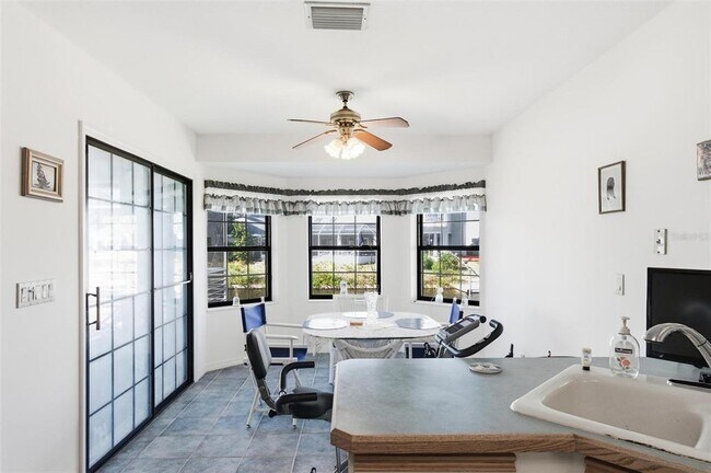 Building Photo - 24 Chippeway Ct