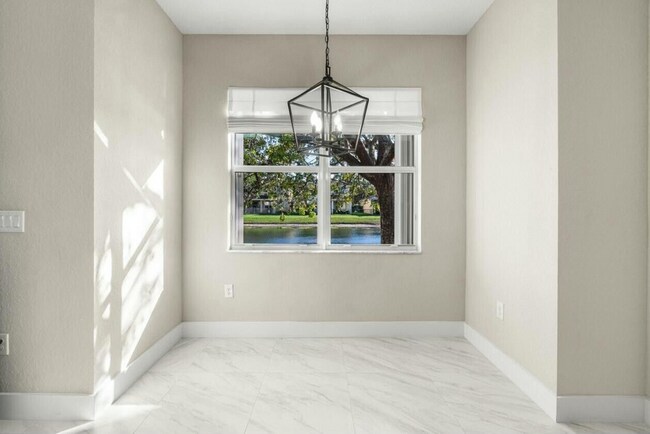 Building Photo - 7654 Jewelwood Dr