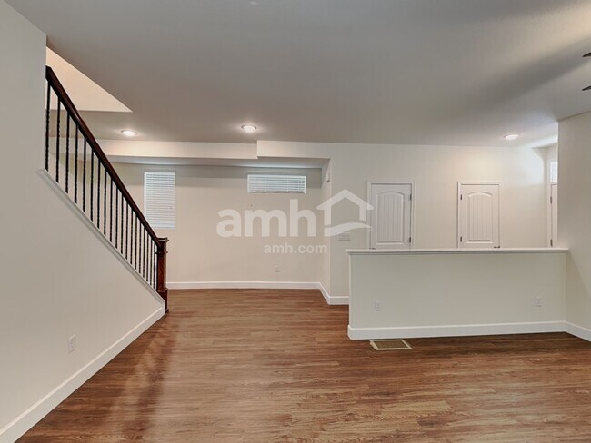 Building Photo - 4733 Tanner Peak Trail