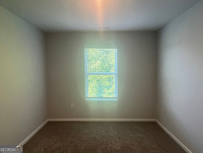 Building Photo - 431 Camella Cir