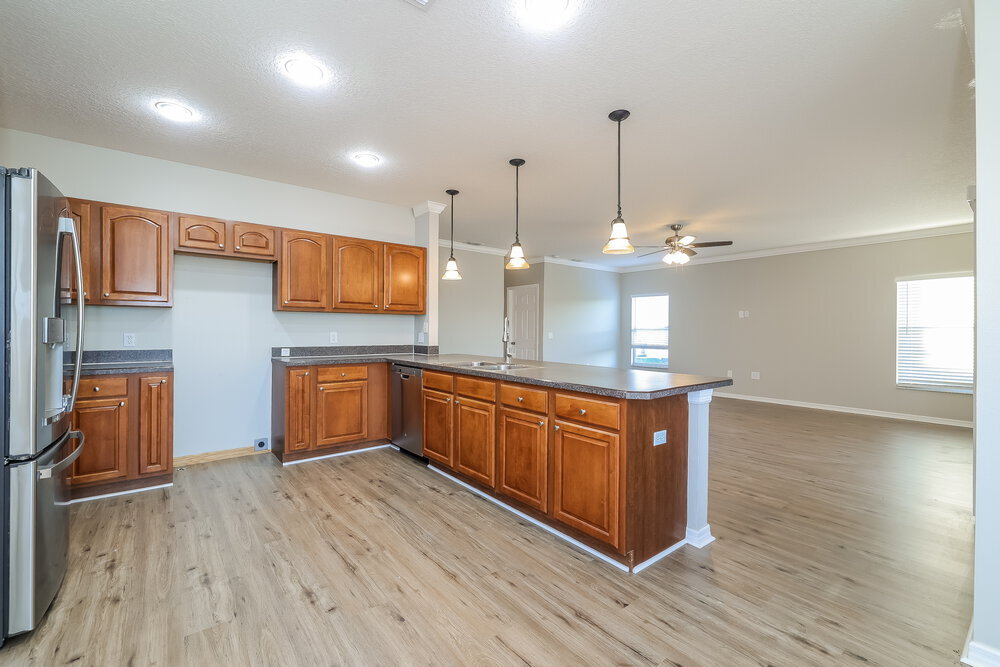 Building Photo - 349 Aldershot Ct