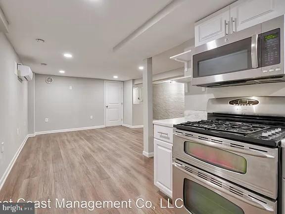 Building Photo - 917 N Calvert St