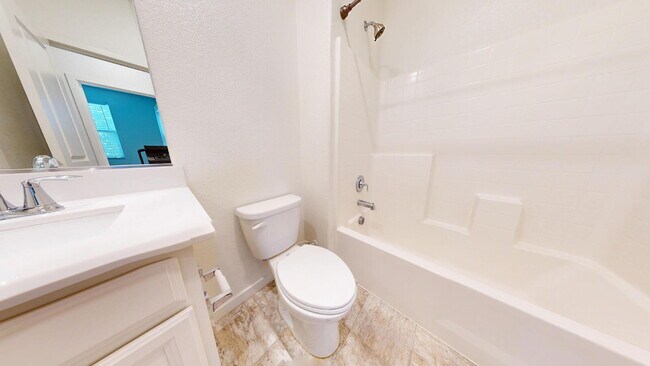 Building Photo - Fresh 3-Bed, 2-Bath Home in Natomas Crossing — Perfect for Commuters