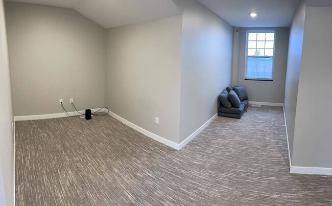 Building Photo - 5853 41st St S