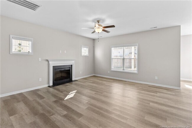 Building Photo - 120 Chatfield Dr.