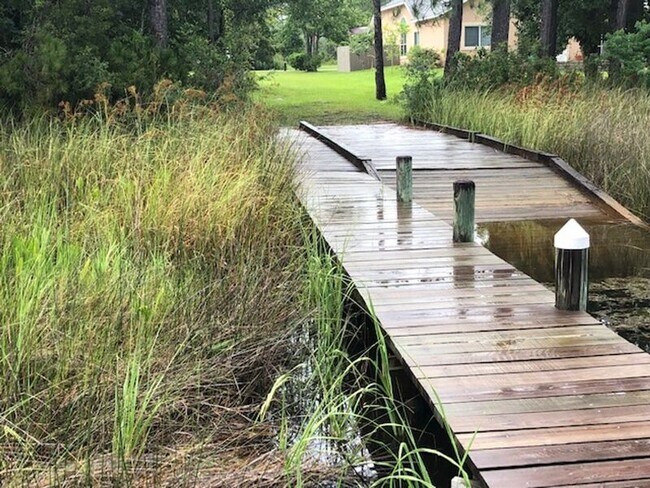 Building Photo - 3278 Bernath Dr