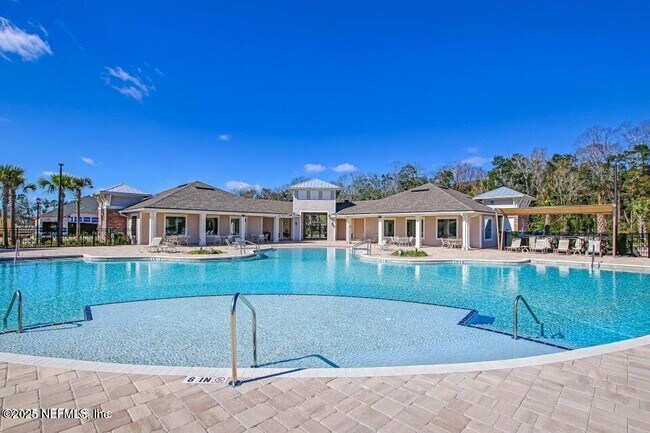 Building Photo - 3616 Alta Lakes Blvd