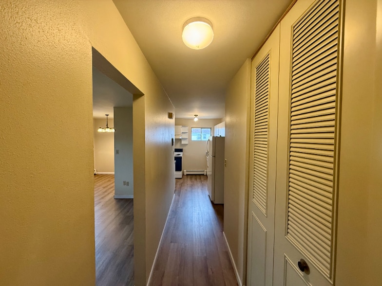 Building Photo - 3025 N 9th St