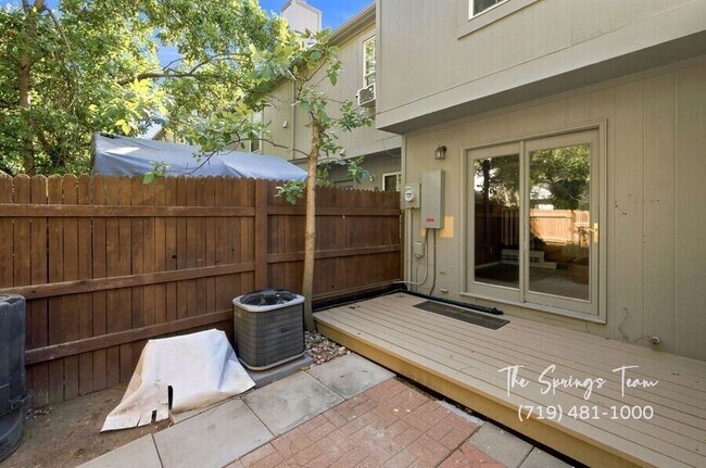 Building Photo - 4184 Charleston Dr