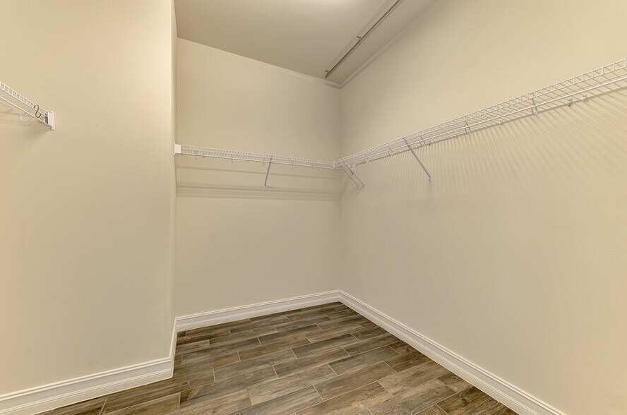 Building Photo - 4400 Conchfish Ln