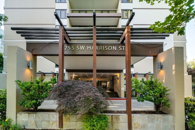 Building Photo - 255 SW Harrison St