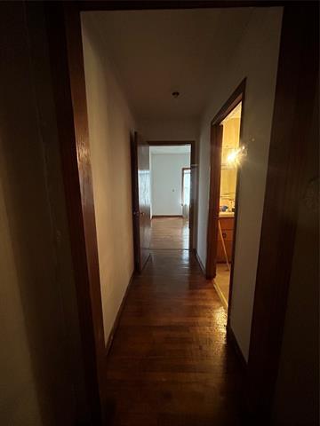 Building Photo - 513 E Elm St