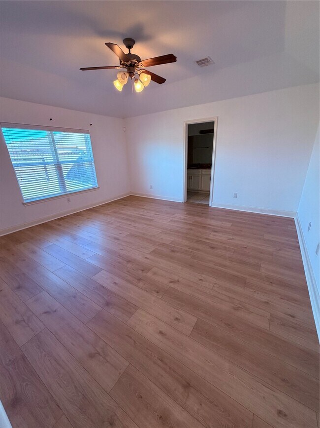 Building Photo - 4915 Manor Stone Ln