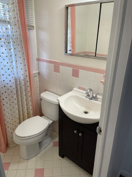 Building Photo - 3803 Cherrybrook Rd