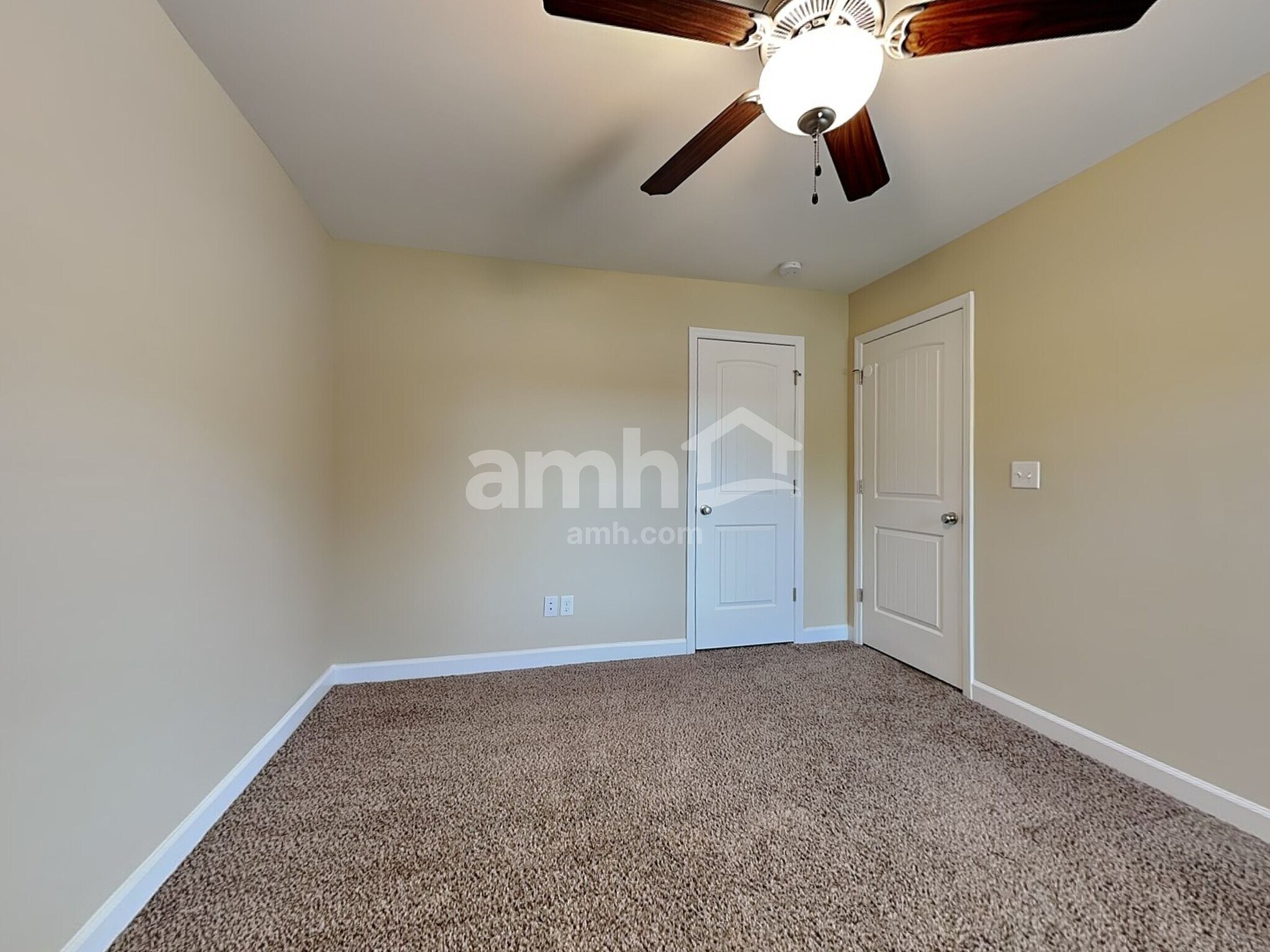 Building Photo - 524 McCarthy Dr