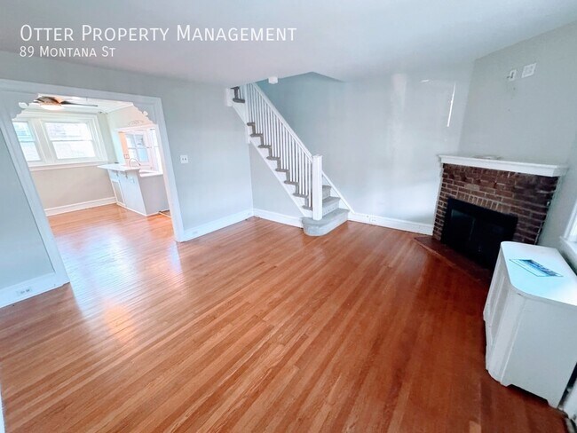 Building Photo - 89 Montana St