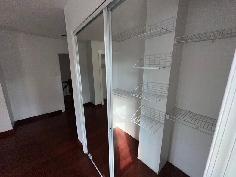 Walk-in closet - 1602 Philadelphia Pike