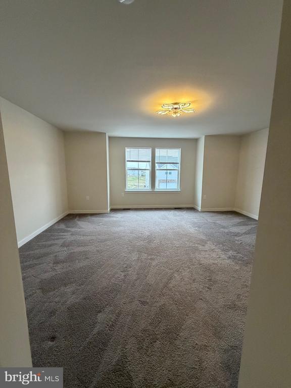 Building Photo - 127 Painters Wy