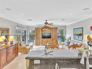 Building Photo - 449 Isle of Palms Dr