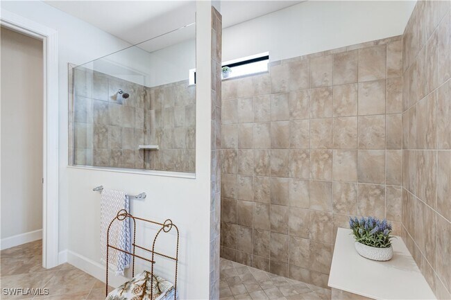 Building Photo - 7611 Winding Cypress Dr