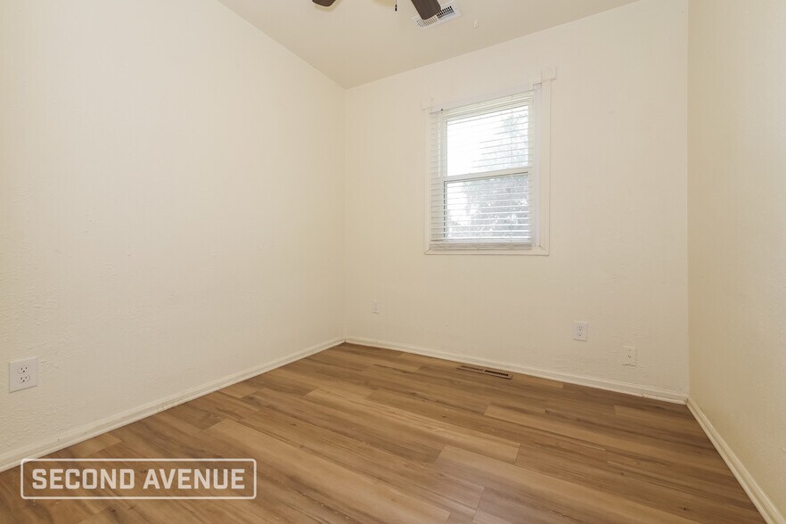 Building Photo - 4516 E 40th St