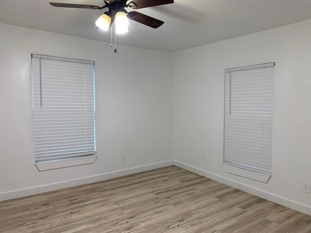 Building Photo - 1046 W Collins St