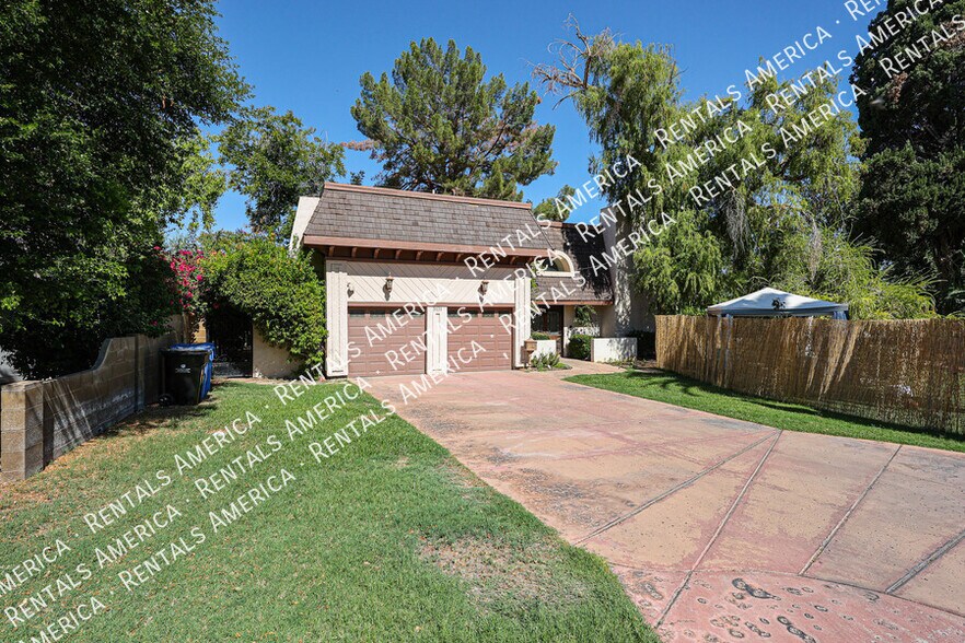 Primary Photo - 5131 N 18th St