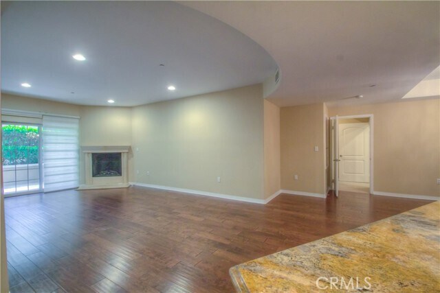 Building Photo - 4551 Coldwater Canyon Ave
