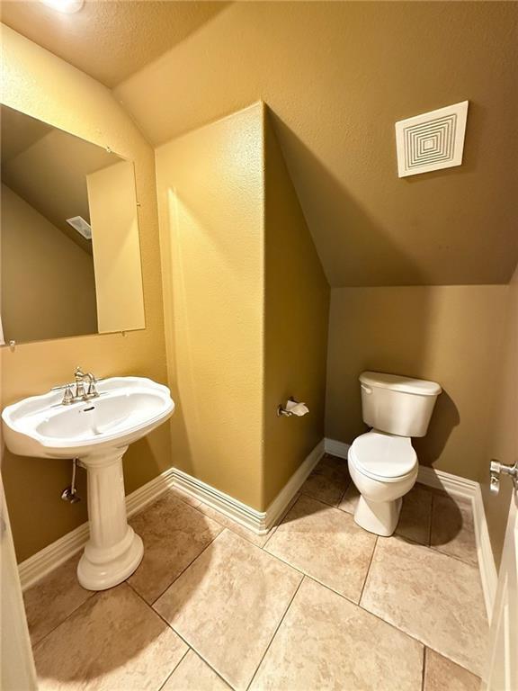 Building Photo - 609 N Tournament Dr