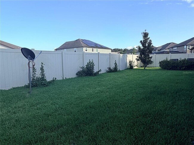 Building Photo - 19259 Briarbrook Dr