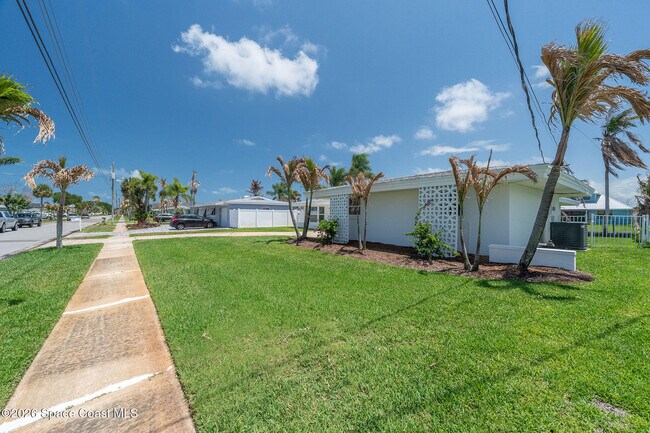 Building Photo - 458 Sandpiper Dr