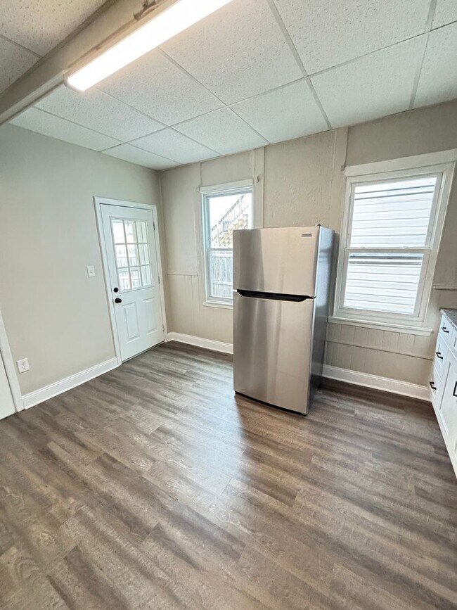 Building Photo - 2 BR Home Available in Catasauqua, PA