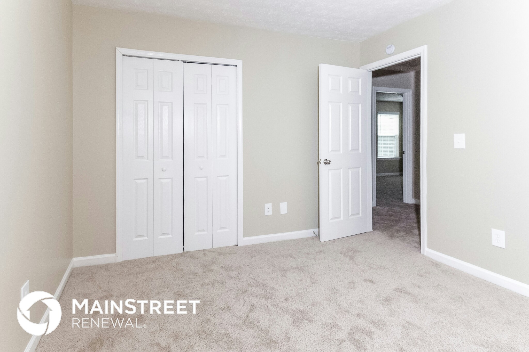 Building Photo - 1496 Paladin Ct