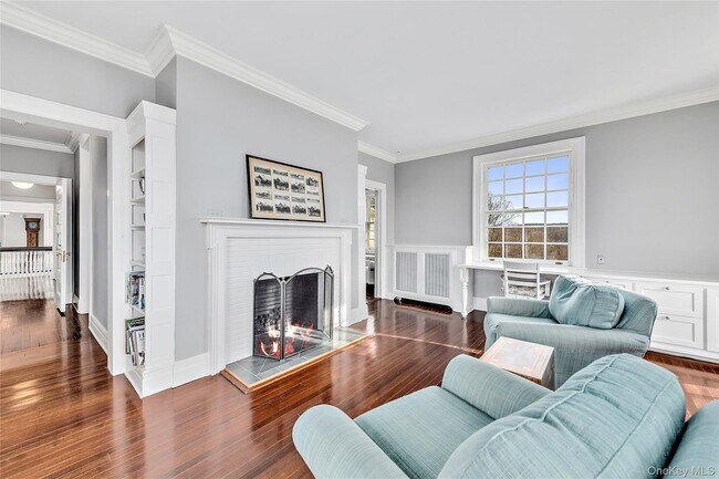 Building Photo - 270 Guard Hill Rd