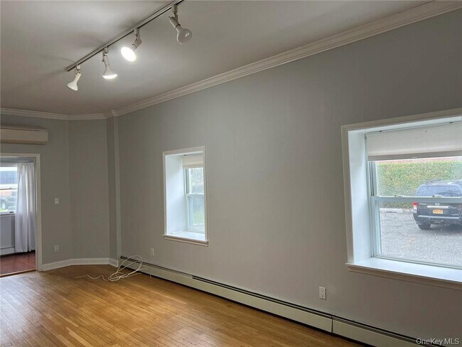 Building Photo - 39 Wilmot Rd