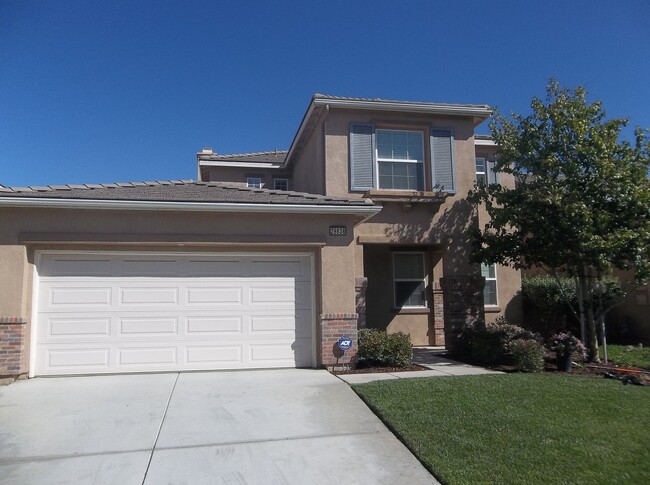 Building Photo - 4 bedroom Menifee home in the Gated Commun...