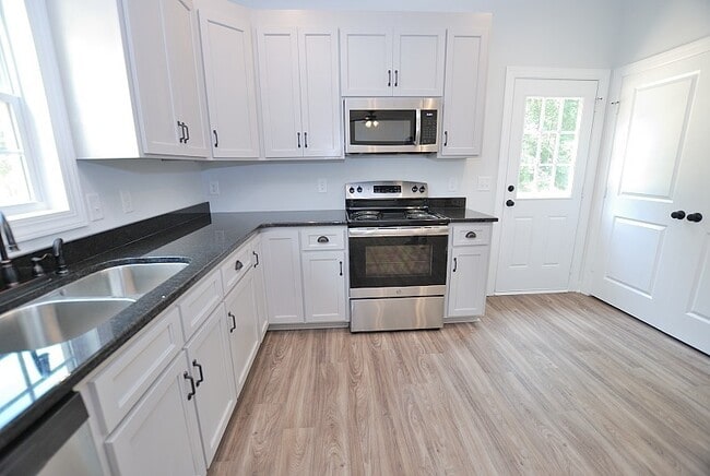 Building Photo - 508 Amerson Ct