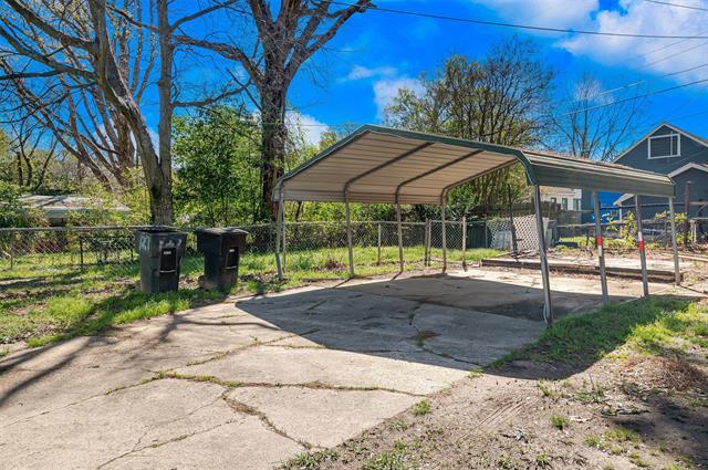 Building Photo - 117 Merrick St