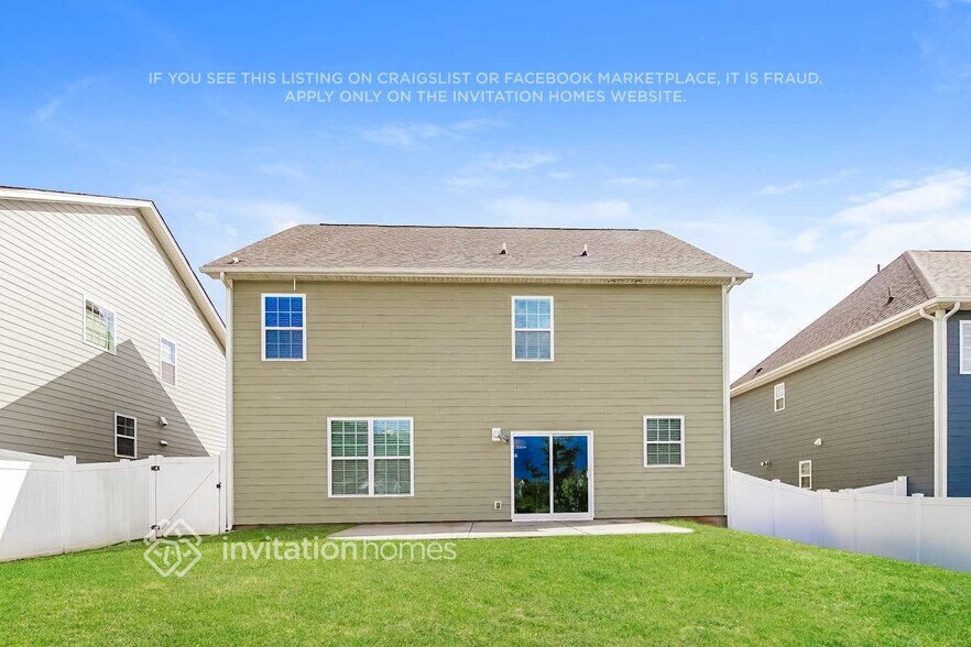 Building Photo - 7836 Sawgrass Ln