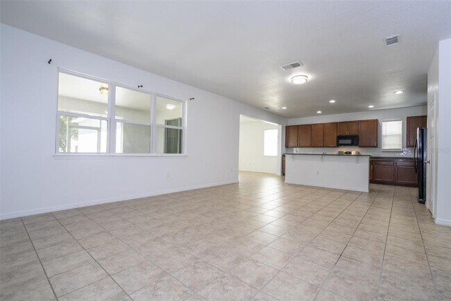 Building Photo - 133790 Ingelnook Dr