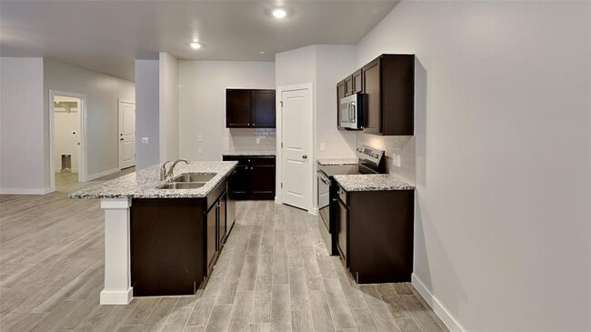 Building Photo - 17170 Lantana Loop
