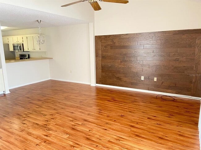 Building Photo - 5061 Ernst Ct