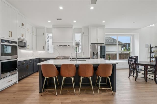 Building Photo - 3960 Medio Creek Dr
