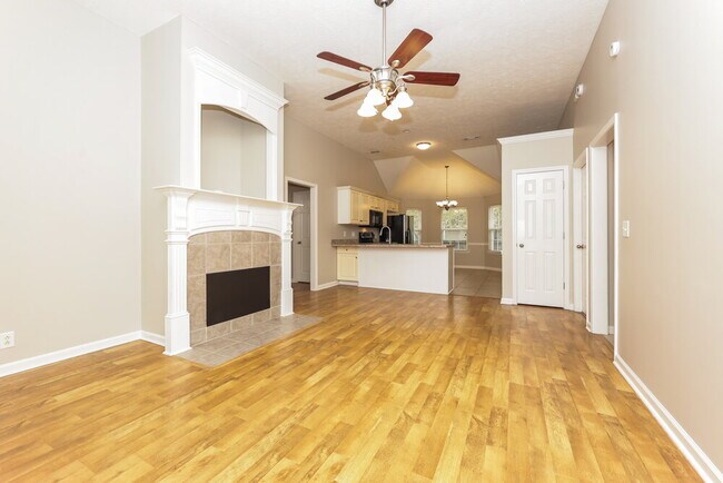 Building Photo - 1518 Antebellum Dr